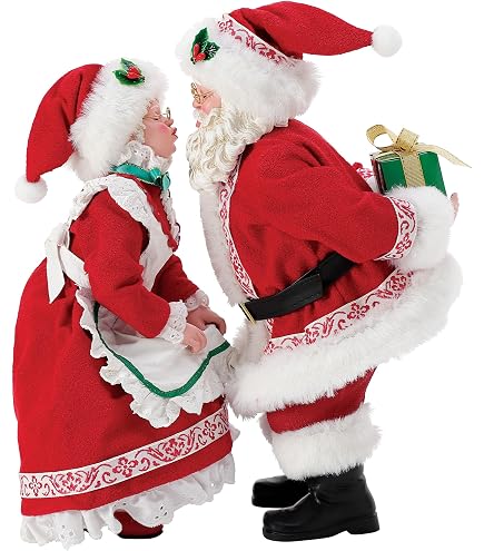 Amazon.com: Department 56 Possible Dreams Christmas Village